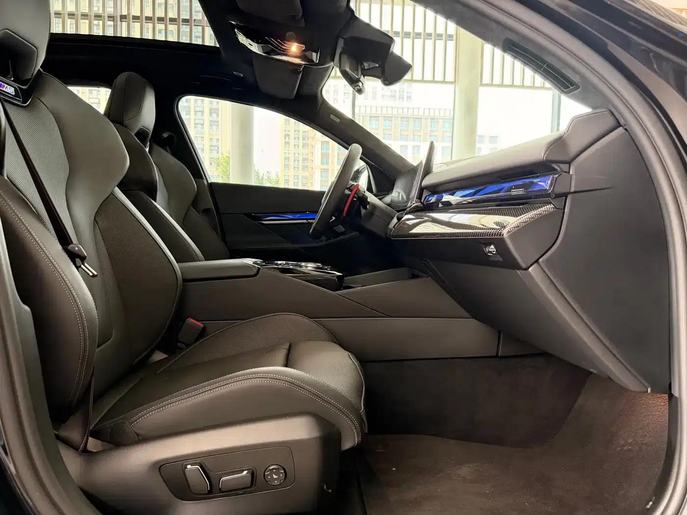 BMW M5 PHEV 2025 M5 — миниатюра 24