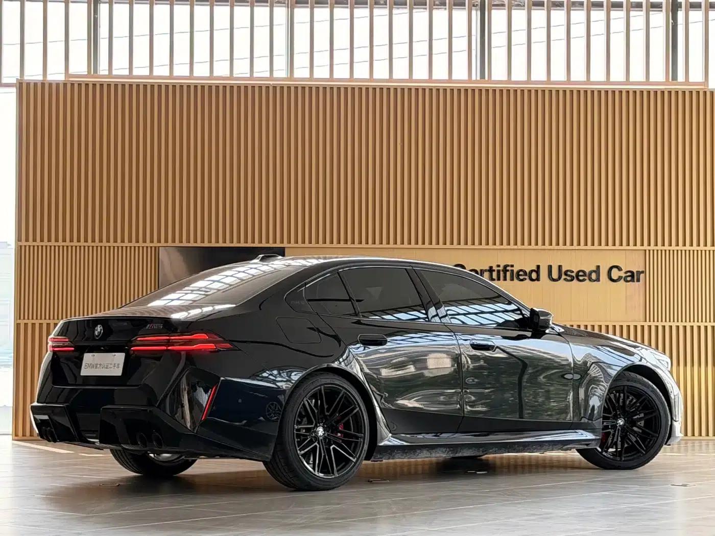 BMW M5 PHEV 2025 M5 — миниатюра 30