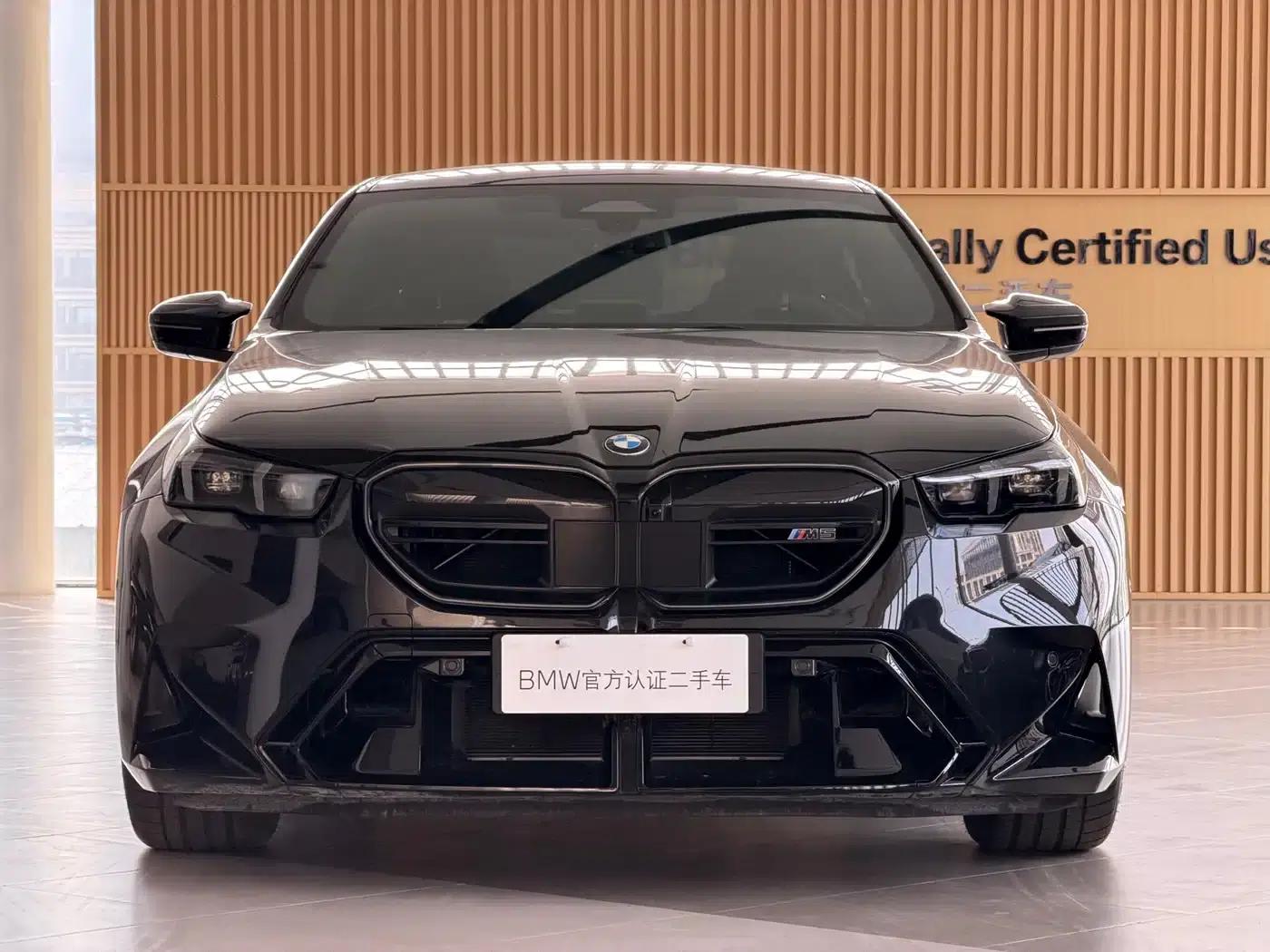 BMW M5 PHEV 2025 M5 — миниатюра 6