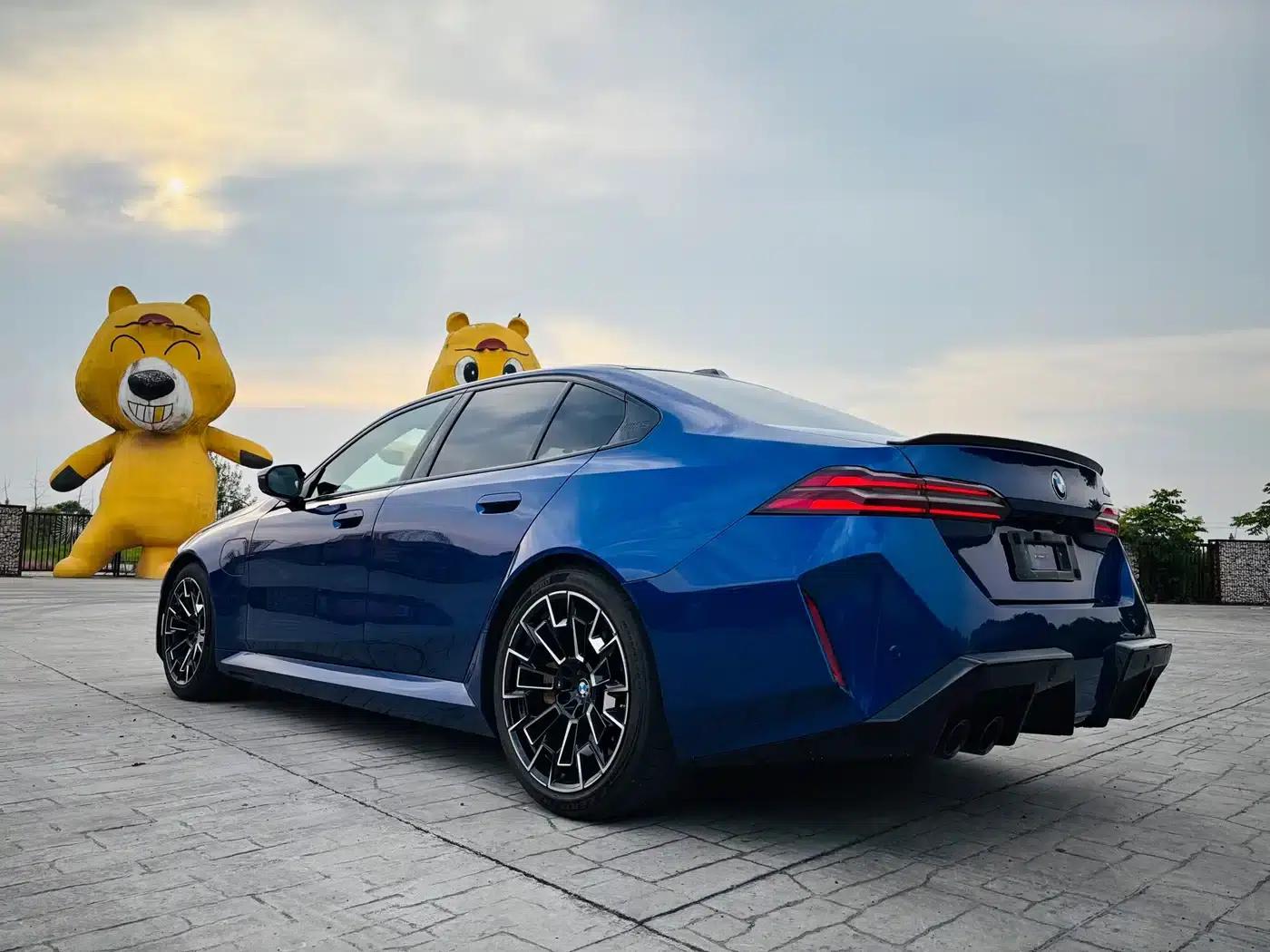 BMW M5 PHEV 2025 M5 — миниатюра 5