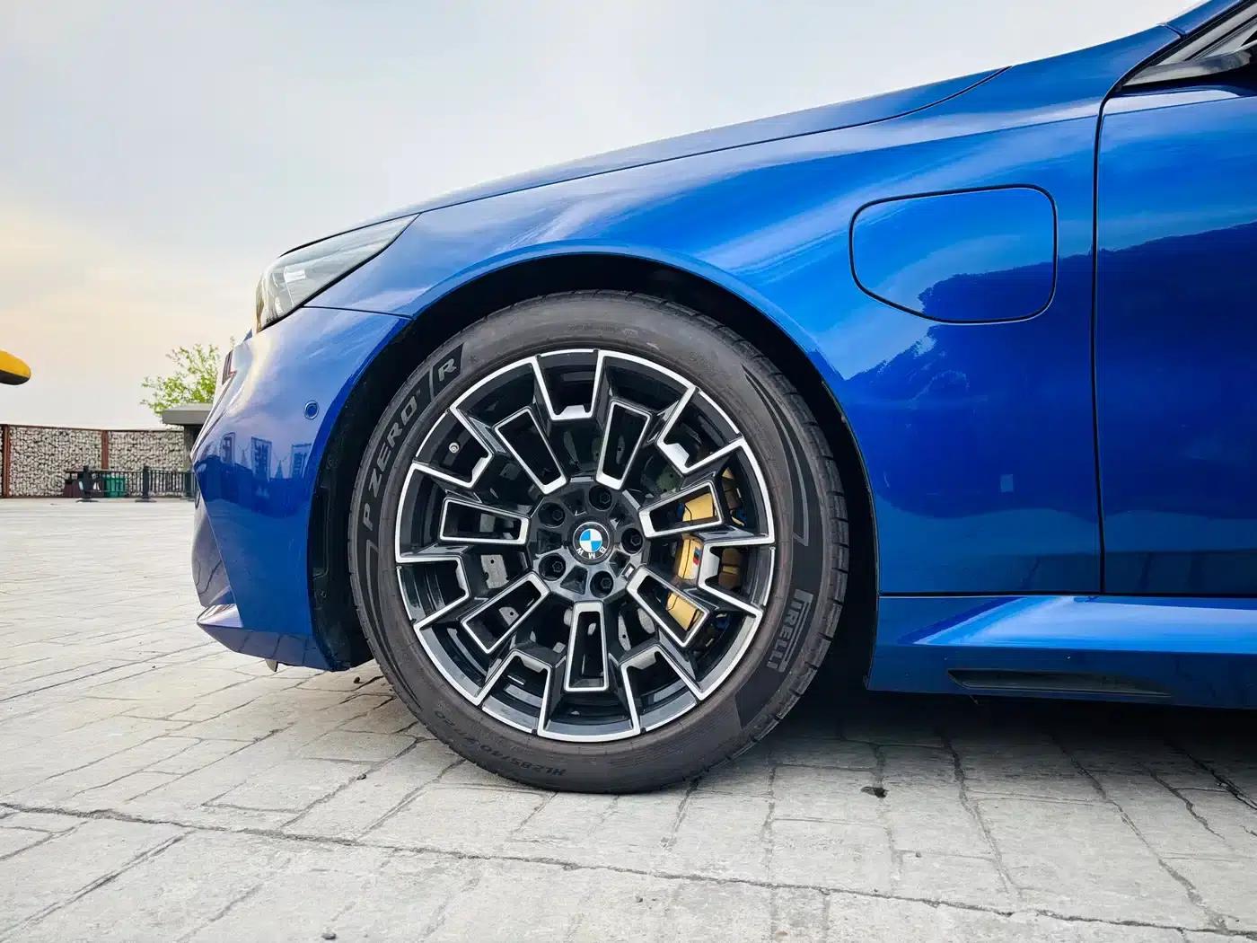BMW M5 PHEV 2025 M5 — миниатюра 7