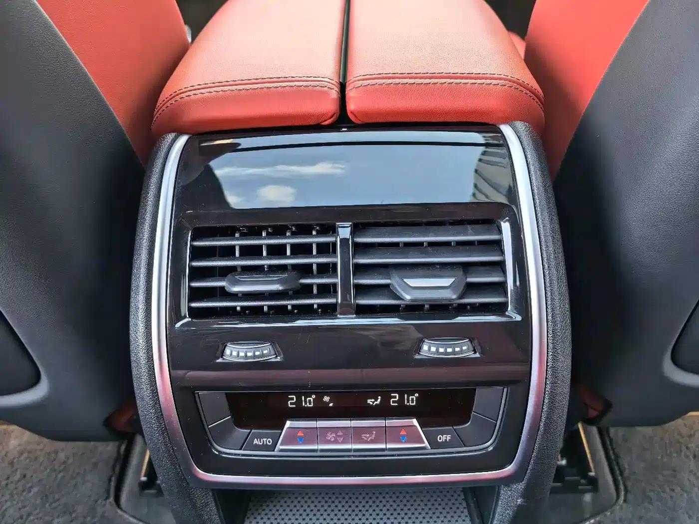 2023 BMW X6 M Competition — миниатюра 13