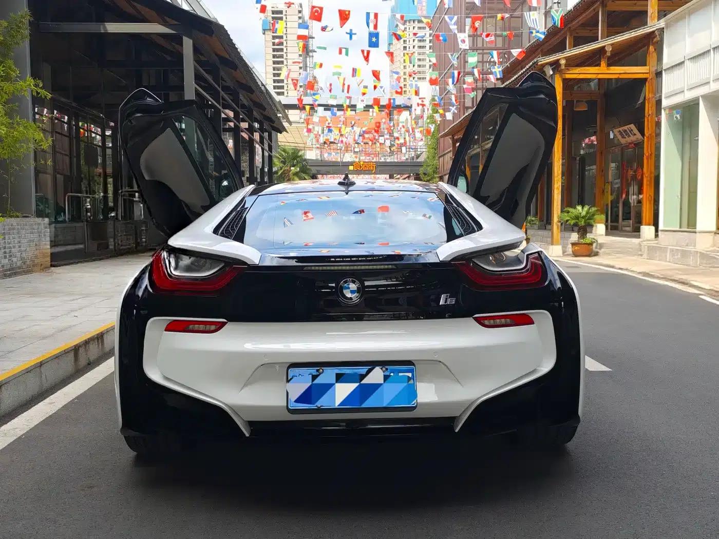 BMW i8 2014 Standard Edition — миниатюра 17