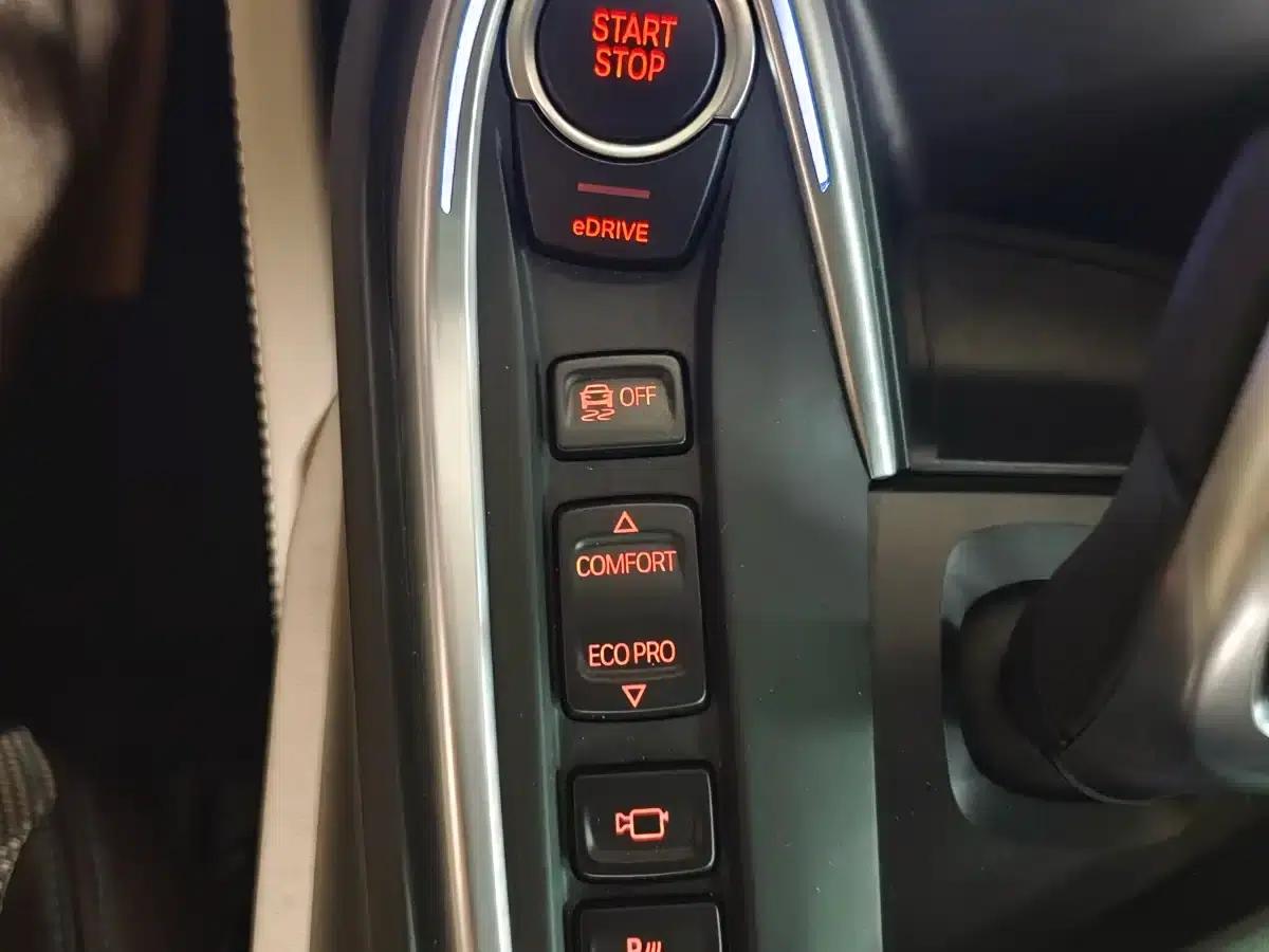 BMW i8 2014 Standard Edition — миниатюра 43
