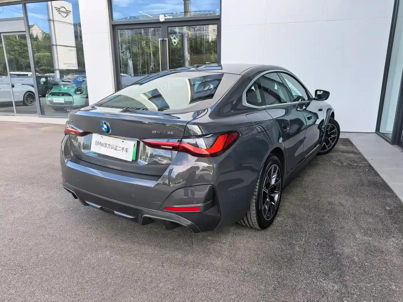 BMW i4 2023 eDrive35 — миниатюра 13
