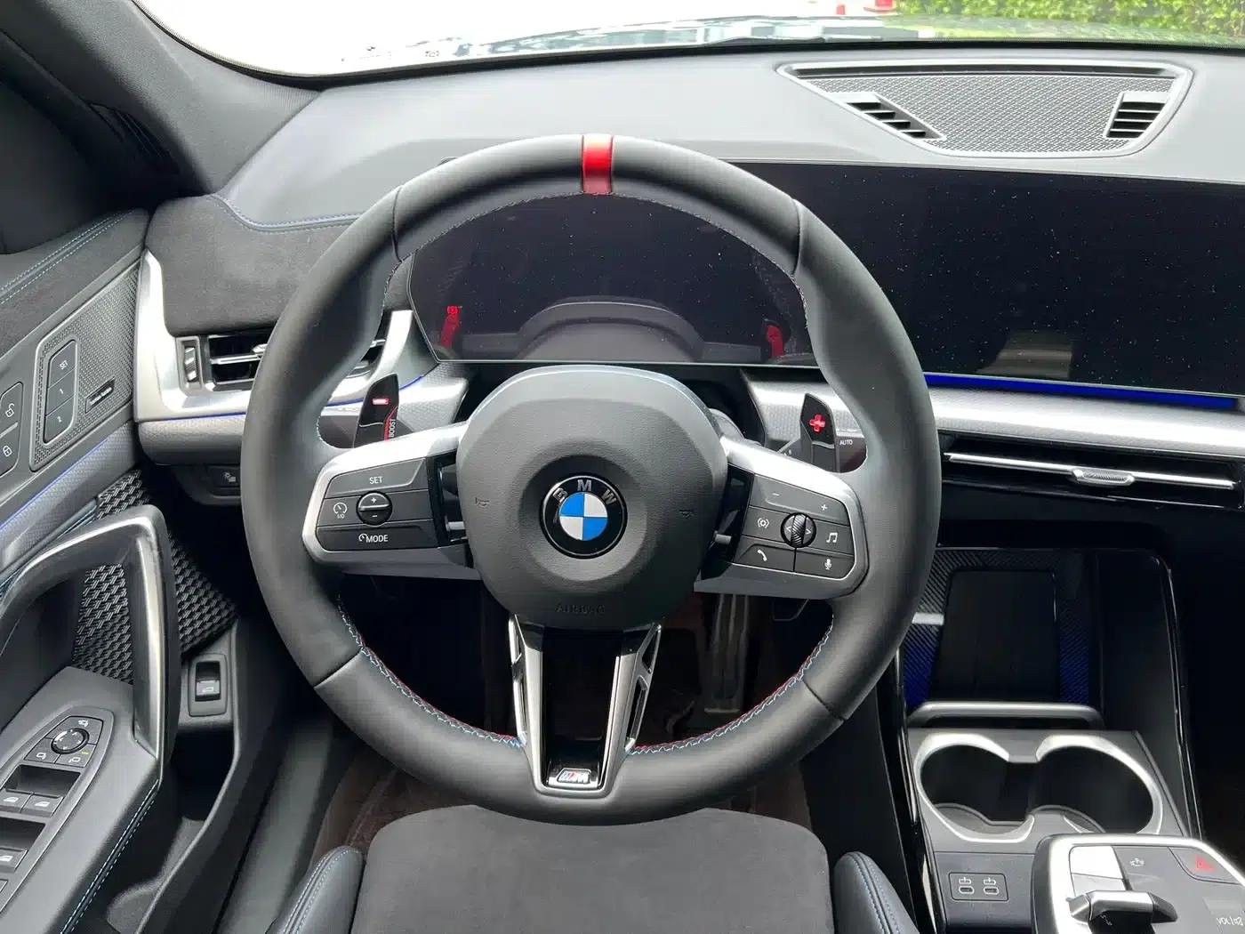2026 BMW X2 M35i — миниатюра 23
