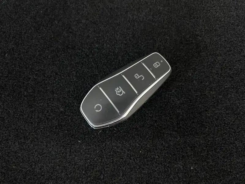 Hiace 05DM 2025 Smart Driving Edition DM-i 115KM Deluxe — миниатюра 11