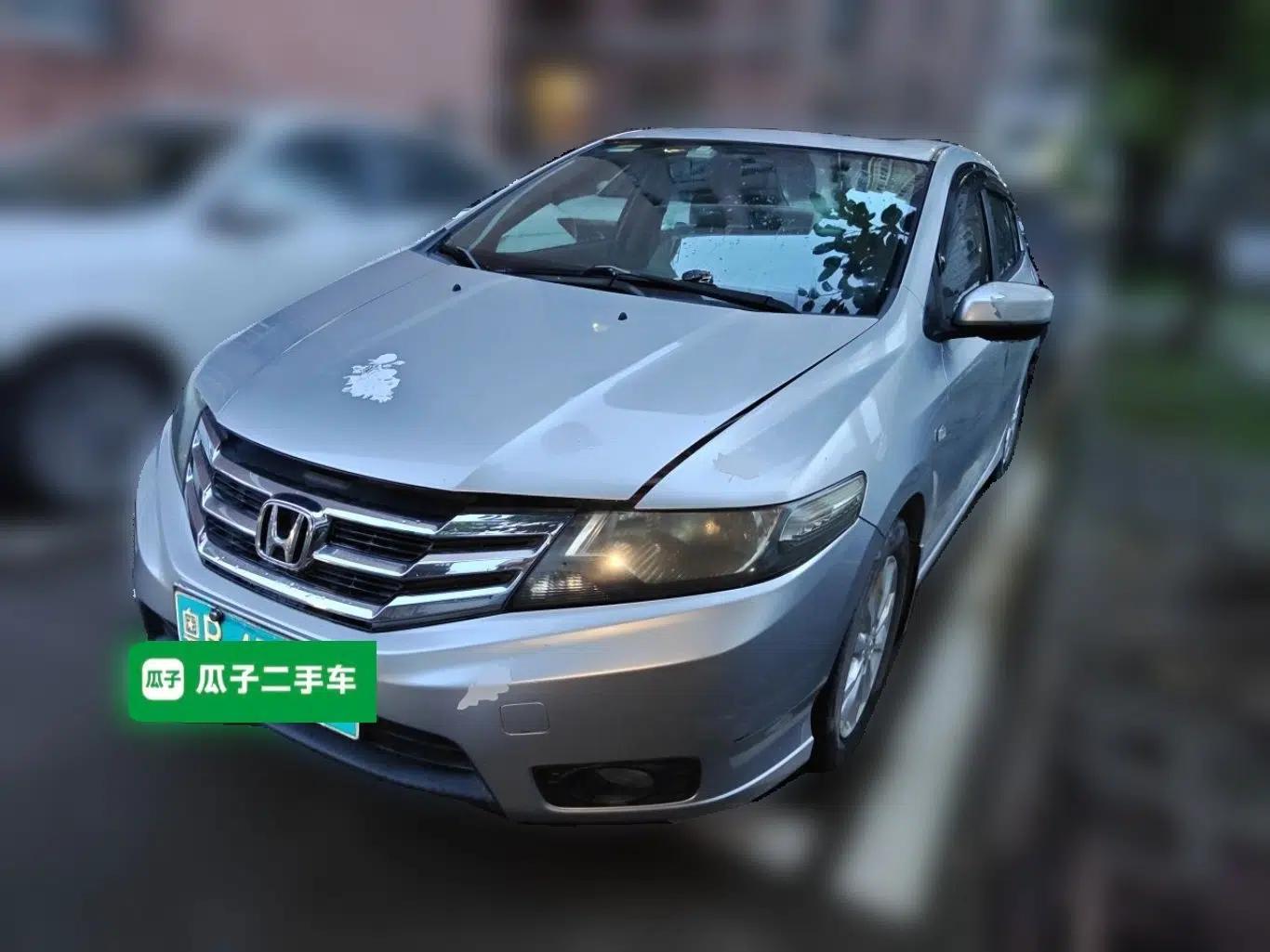 Honda City Classic 2012 1.5L manual Elite Edition — миниатюра 1