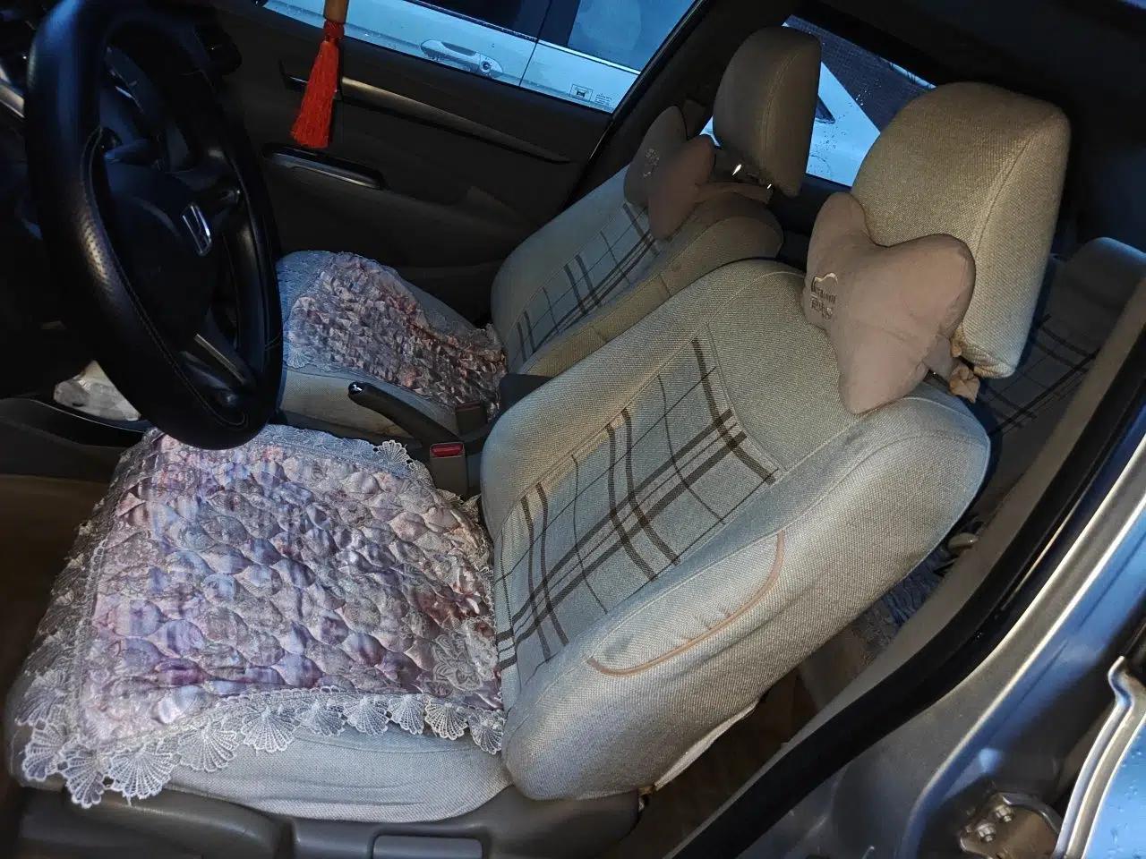 Honda City Classic 2012 1.5L manual Elite Edition — миниатюра 15