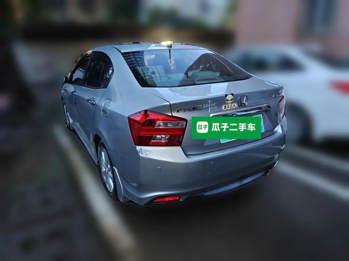 Honda City Classic 2012 1.5L manual Elite Edition — миниатюра 4