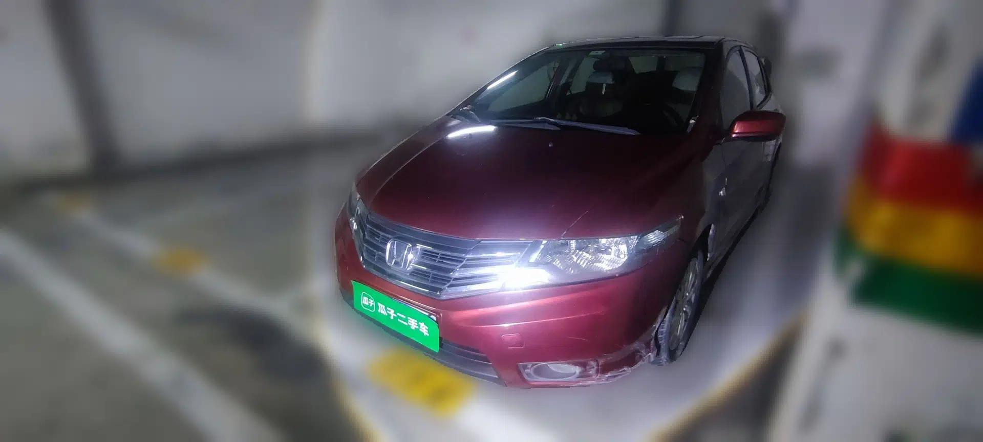 Honda City Classic 2012 1.5L manual Elite Edition — миниатюра 1