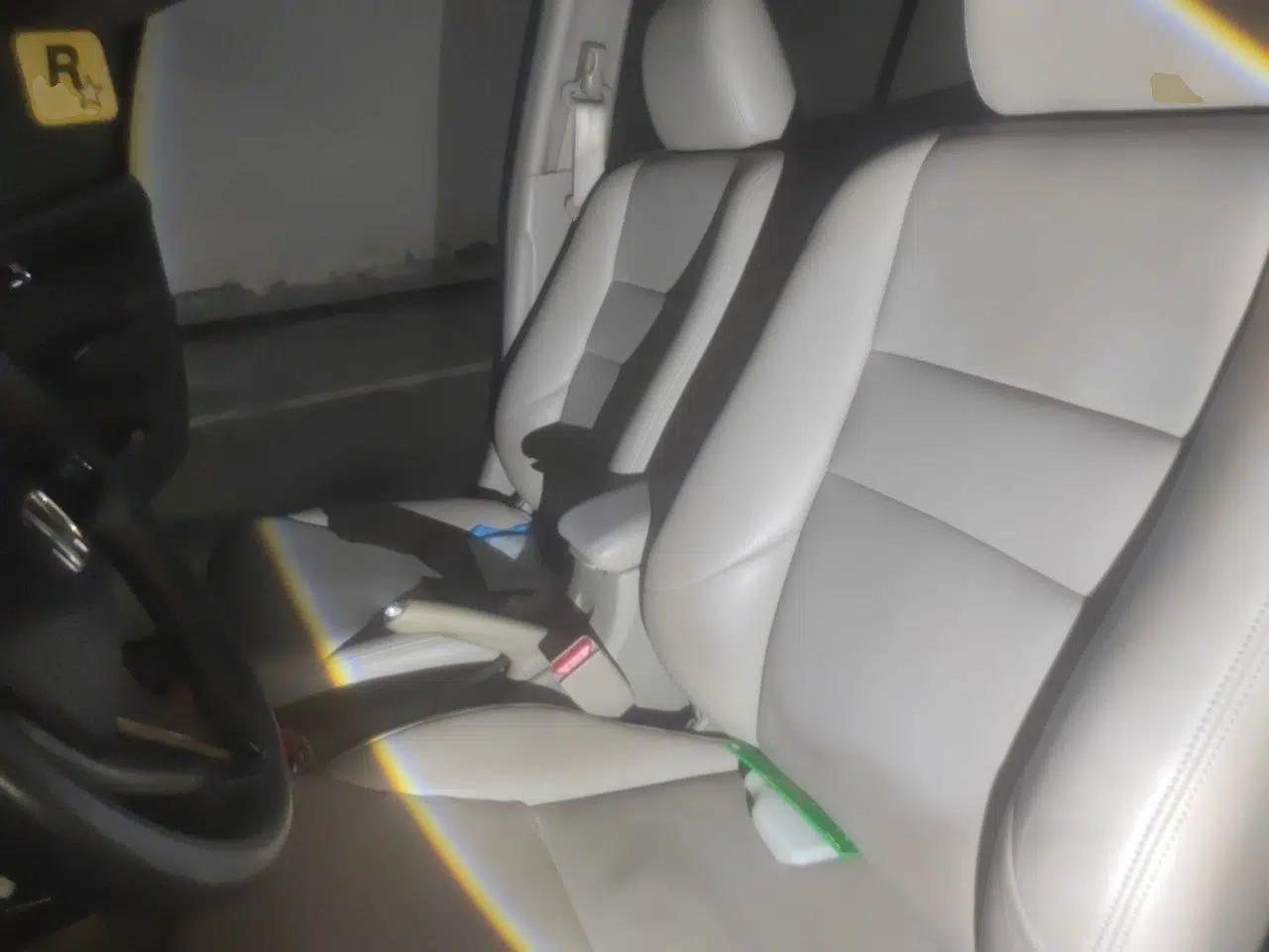 Honda City Classic 2012 1.5L manual Elite Edition — миниатюра 15