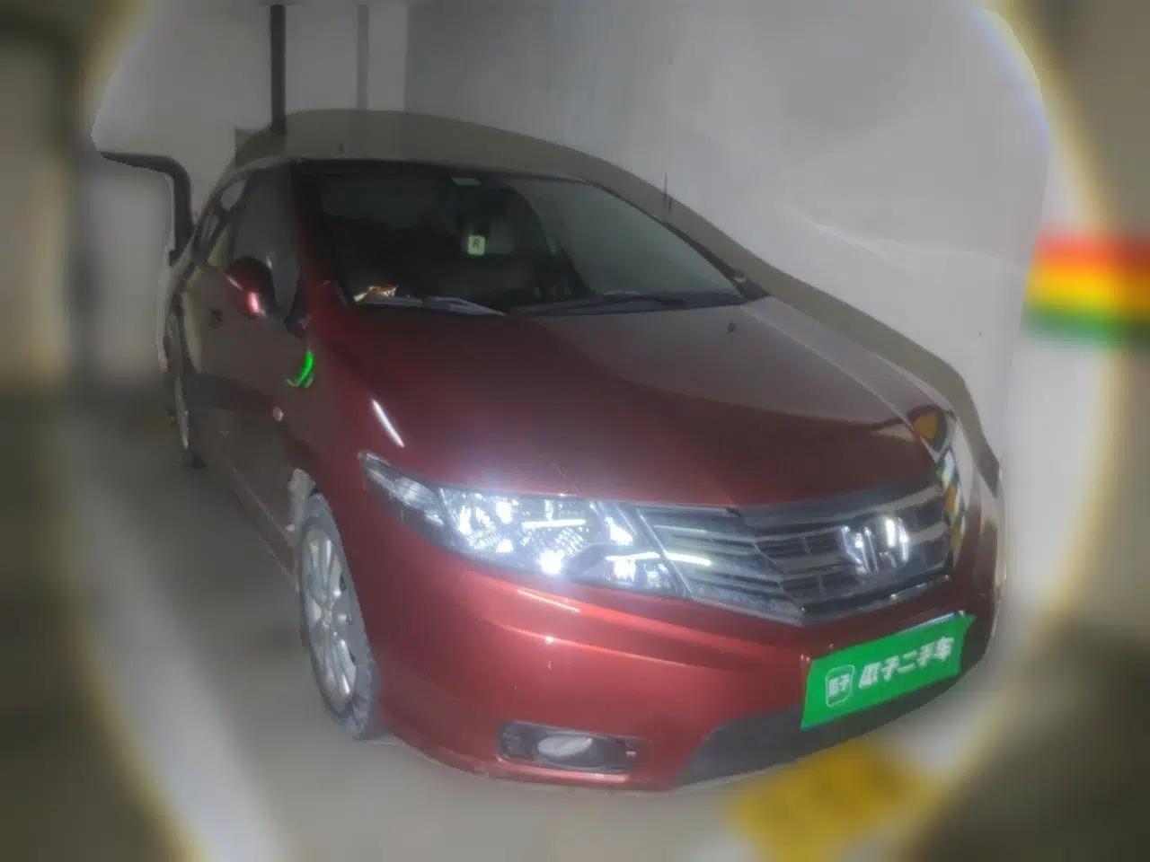 Honda City Classic 2012 1.5L manual Elite Edition — миниатюра 3