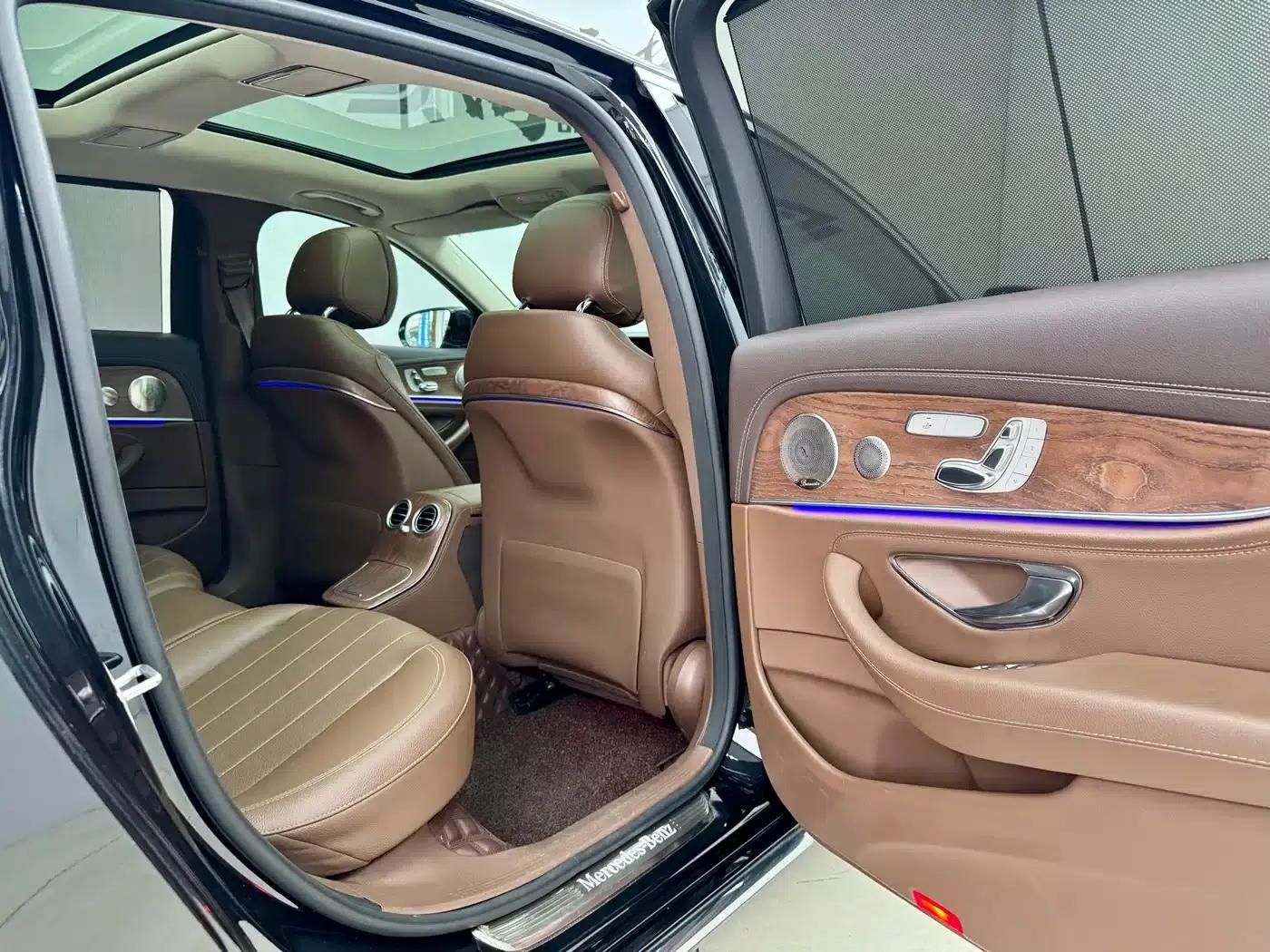 Mercedes-Benz E-Class 2022 Facelift E 300 L Luxury — миниатюра 11