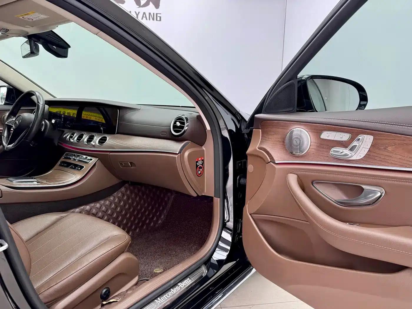 Mercedes-Benz E-Class 2022 Facelift E 300 L Luxury — миниатюра 13