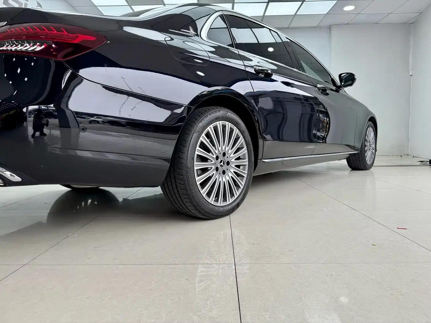 Mercedes-Benz E-Class 2022 Facelift E 300 L Luxury — миниатюра 19