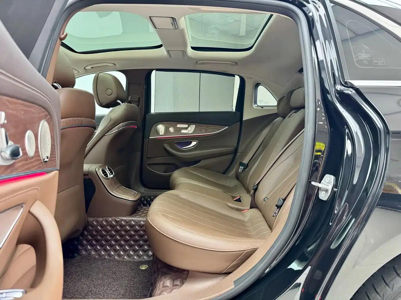 Mercedes-Benz E-Class 2022 Facelift E 300 L Luxury — миниатюра 10