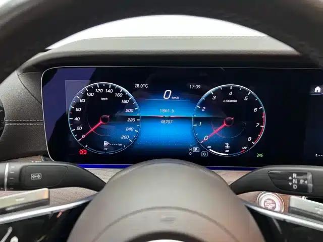 Mercedes-Benz E-Class 2022 Facelift E 300 L Luxury — миниатюра 8
