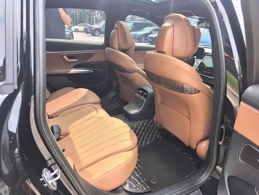 Mercedes-Benz E-Class 2024 E 300 L Fashion Edition — миниатюра 14