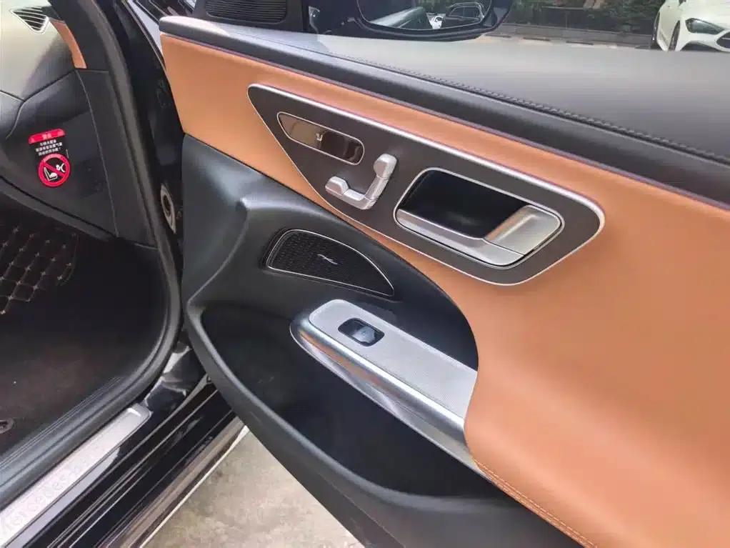 Mercedes-Benz E-Class 2024 E 300 L Fashion Edition — миниатюра 17