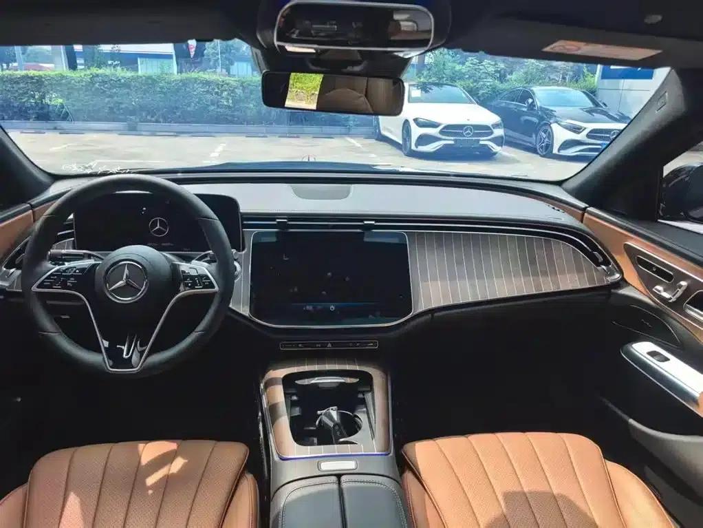 Mercedes-Benz E-Class 2024 E 300 L Fashion Edition — миниатюра 10