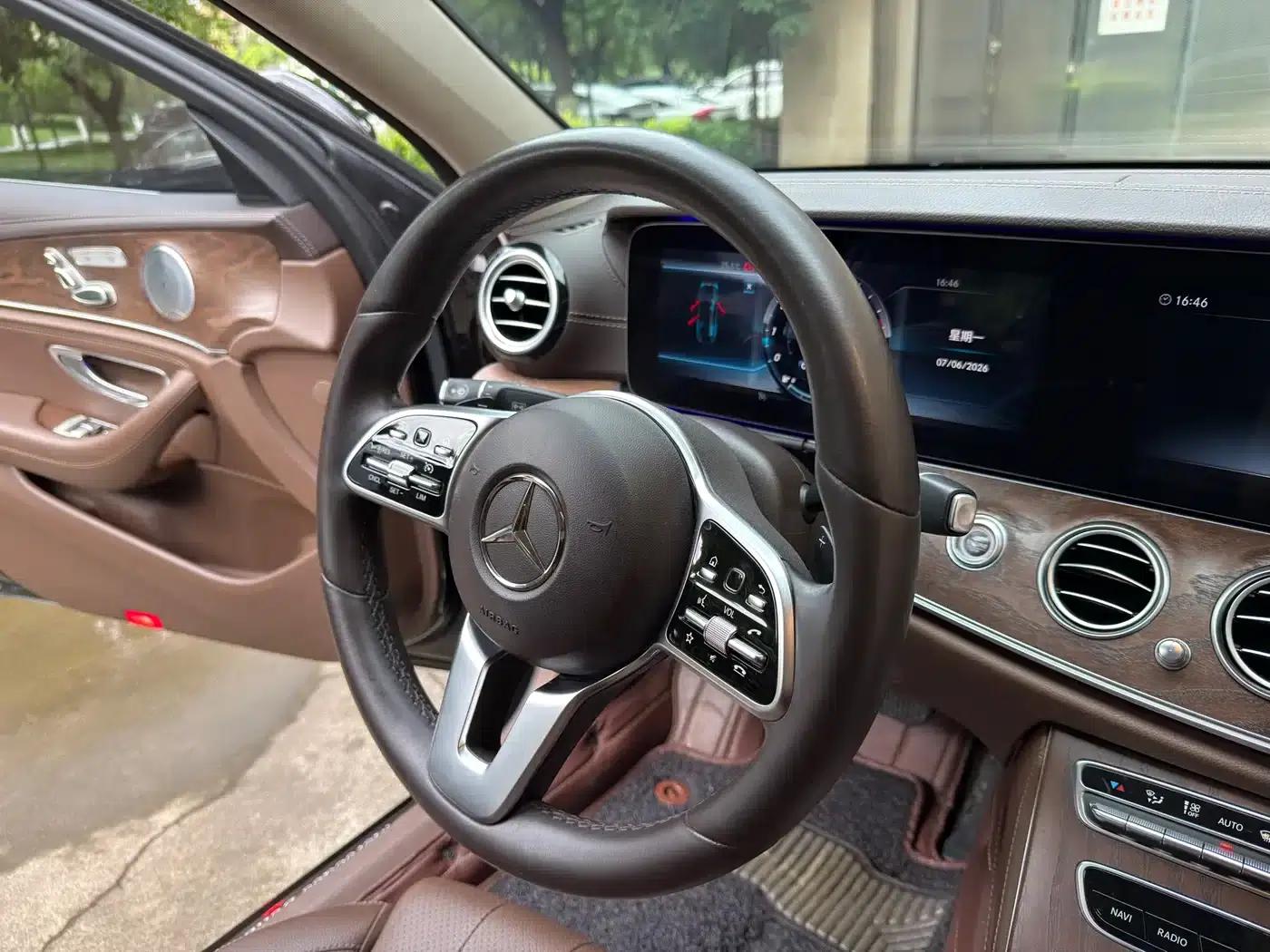 2019 Mercedes-Benz E-Class E 200 L 4MATIC — миниатюра 14