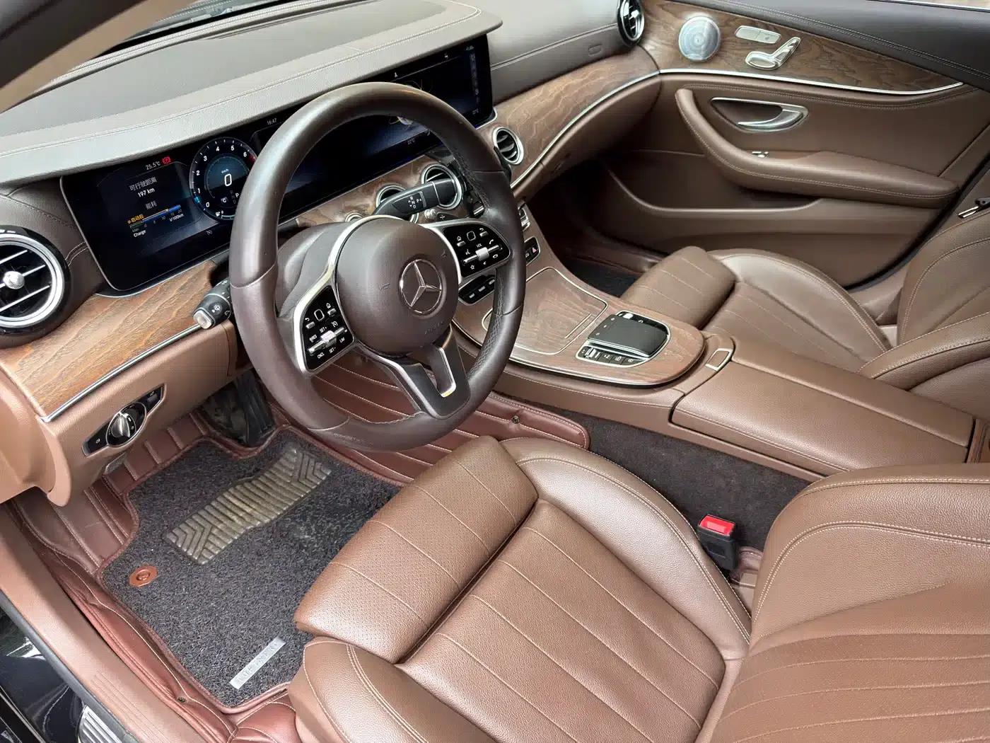 2019 Mercedes-Benz E-Class E 200 L 4MATIC — миниатюра 17