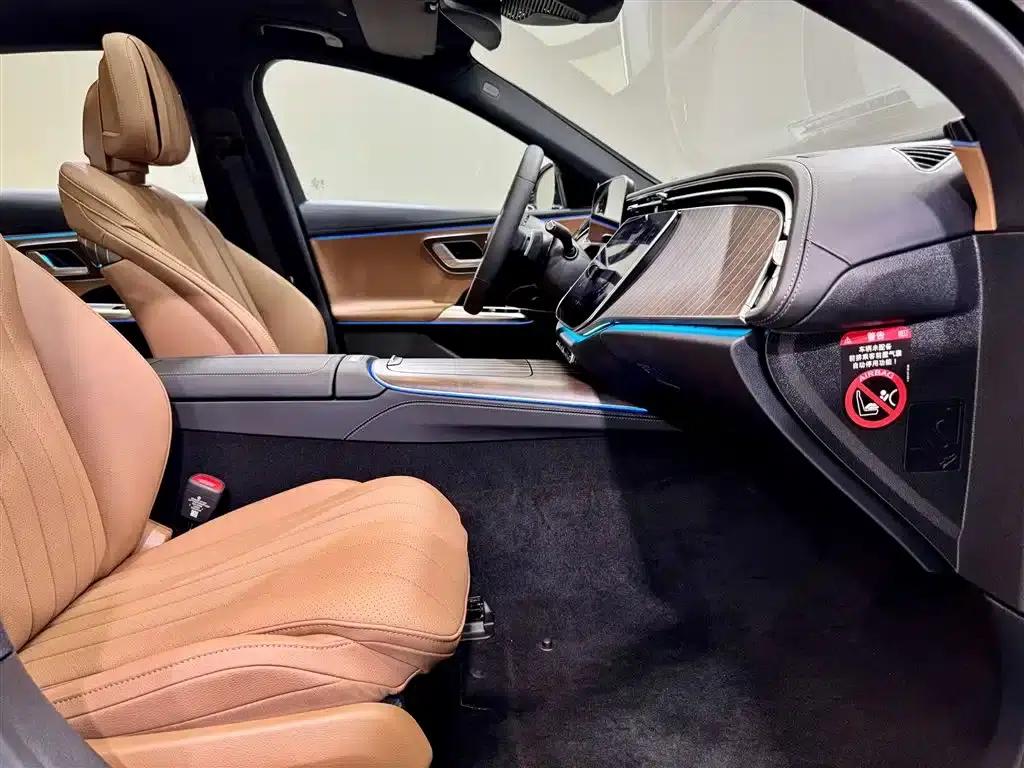 Mercedes-Benz E-Class 2025 Facelift E 300 L Fashion Model — миниатюра 19