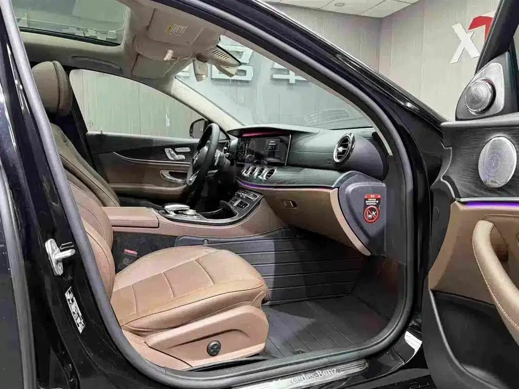 Mercedes-Benz E-Class 2018 Facelift E 300 L Sport Style — миниатюра 5