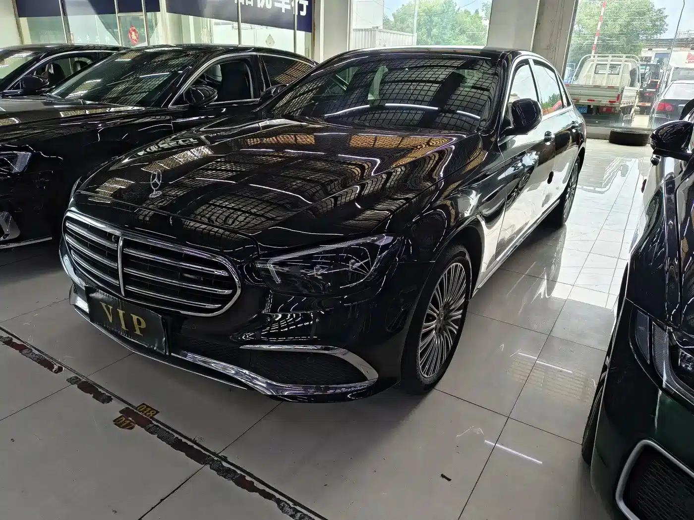 Mercedes-Benz E-Class 2022 E 300 L Fashion Edition — миниатюра 1