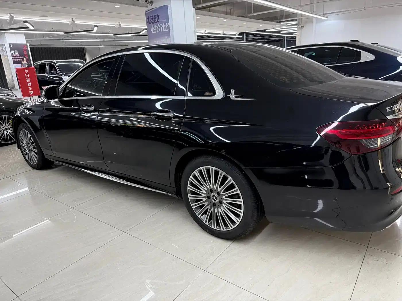 Mercedes-Benz E-Class 2022 E 300 L Fashion Edition — миниатюра 4