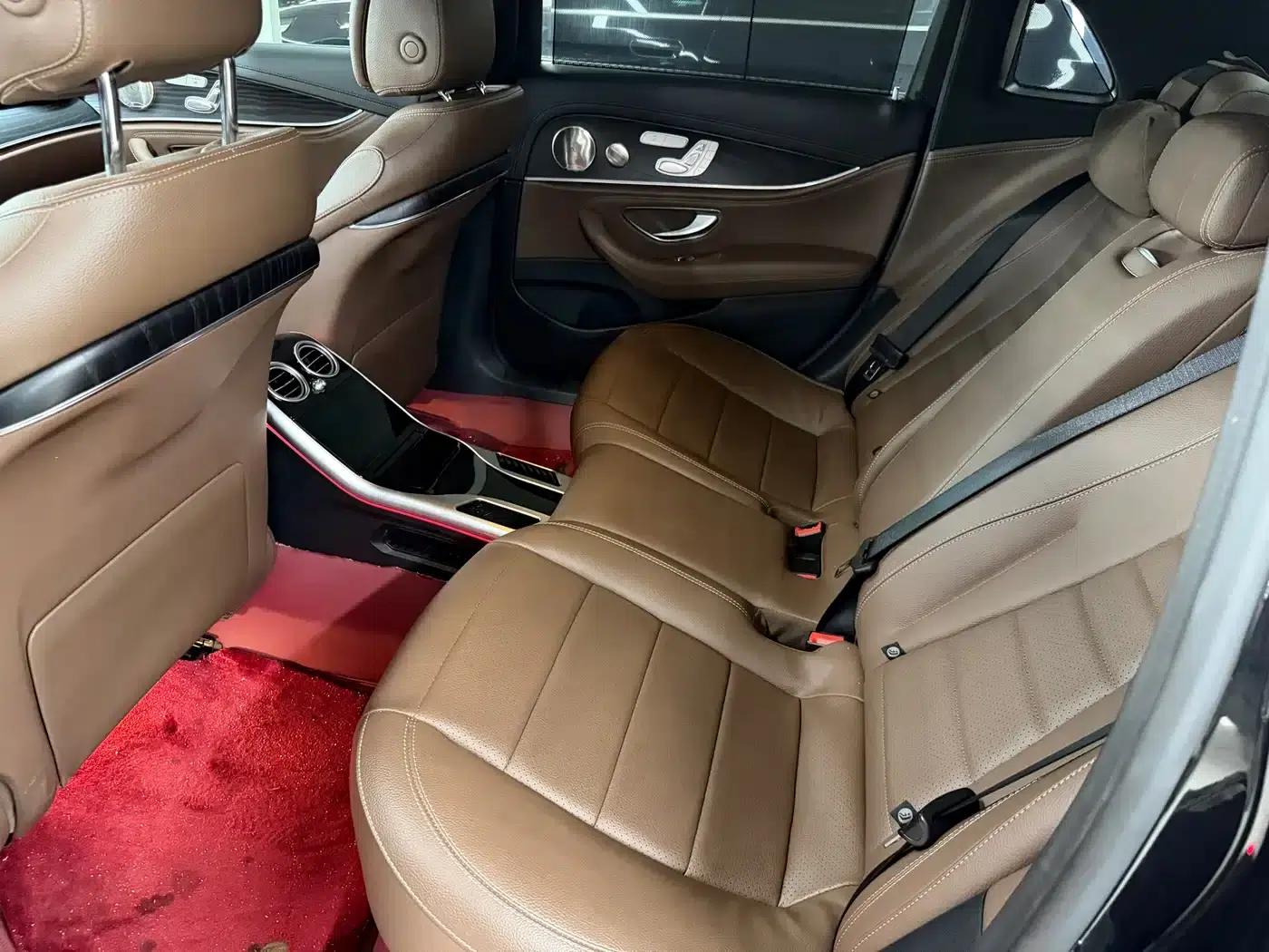 Mercedes-Benz E-Class 2022 E 300 L Fashion Edition — миниатюра 6