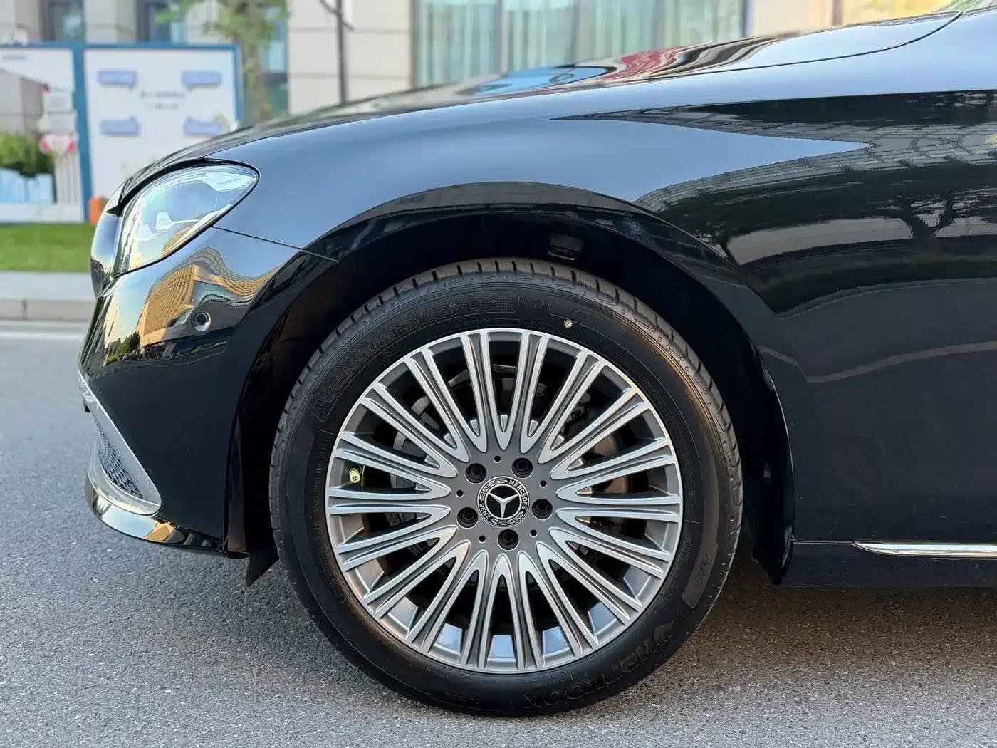 Mercedes-Benz E-Class 2023 E 300 L Fashion Edition — миниатюра 4