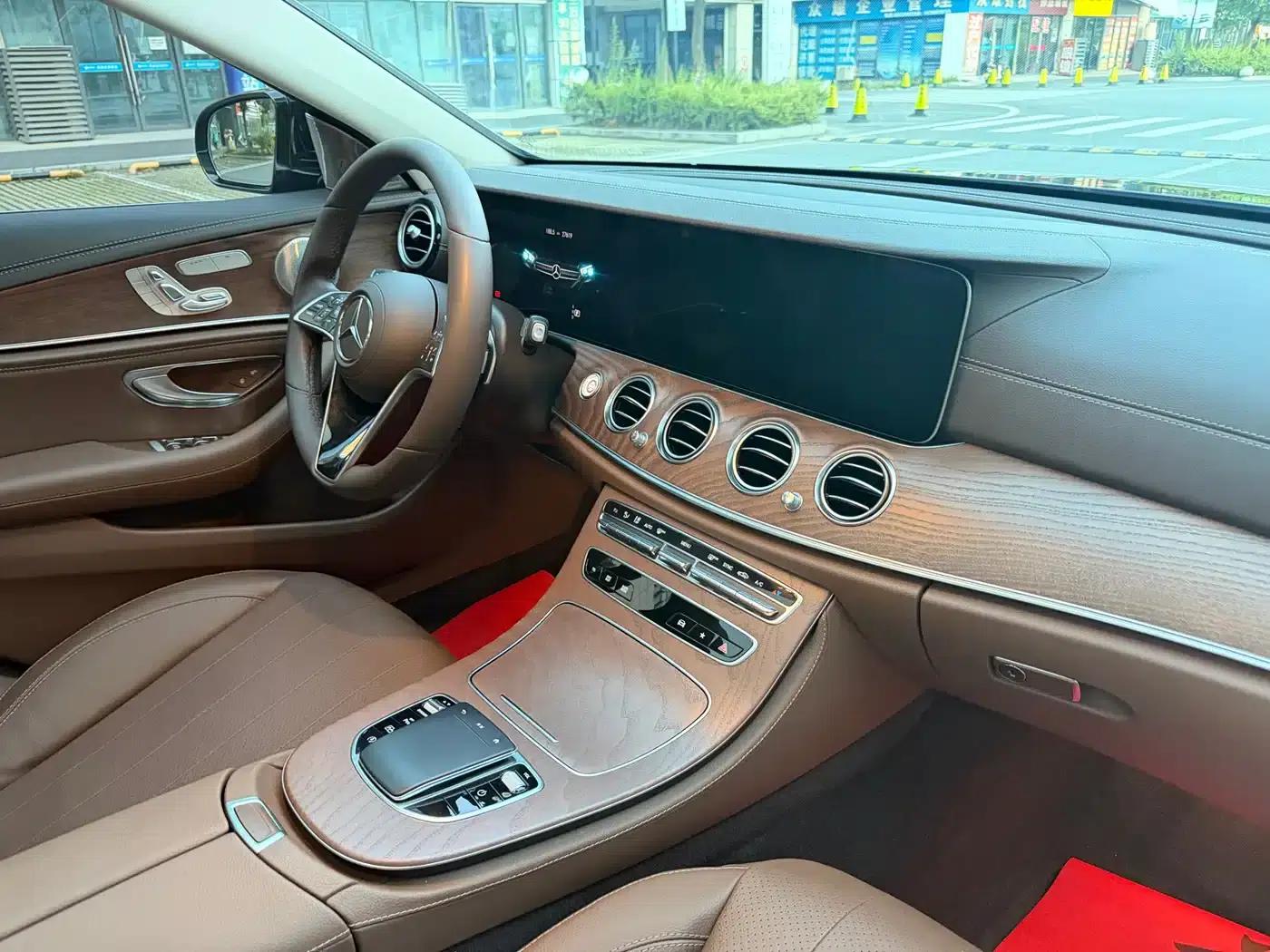 Mercedes-Benz E-Class 2023 E 300 L Fashion Edition — миниатюра 6