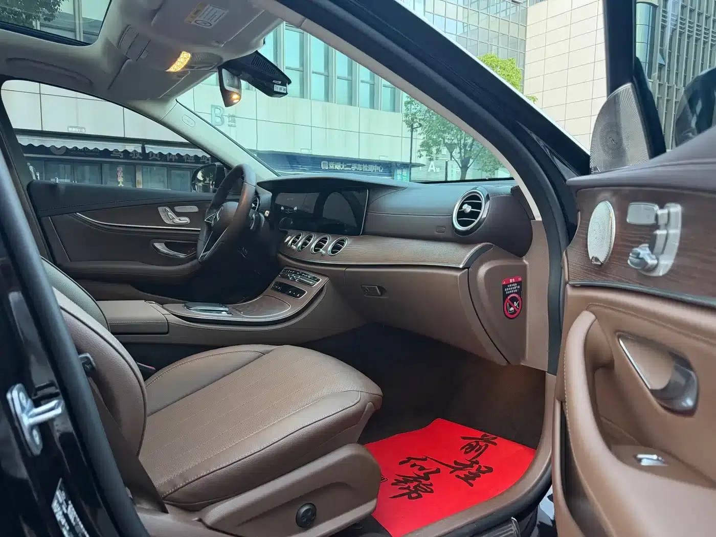 Mercedes-Benz E-Class 2023 E 300 L Fashion Edition — миниатюра 7