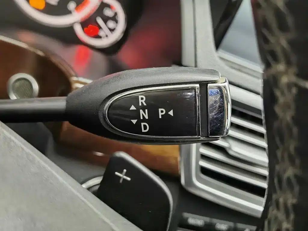 2013 Mercedes-Benz E-Class E 260 L CGI Elegance — миниатюра 13