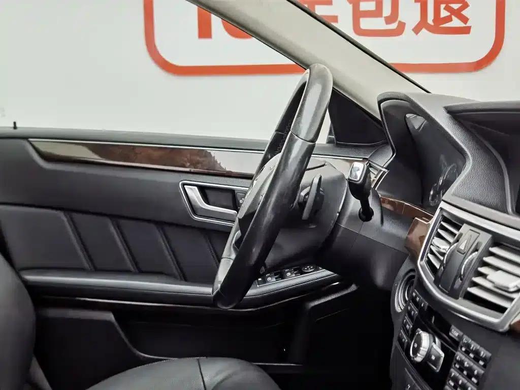 2013 Mercedes-Benz E-Class E 260 L CGI Elegance — миниатюра 22