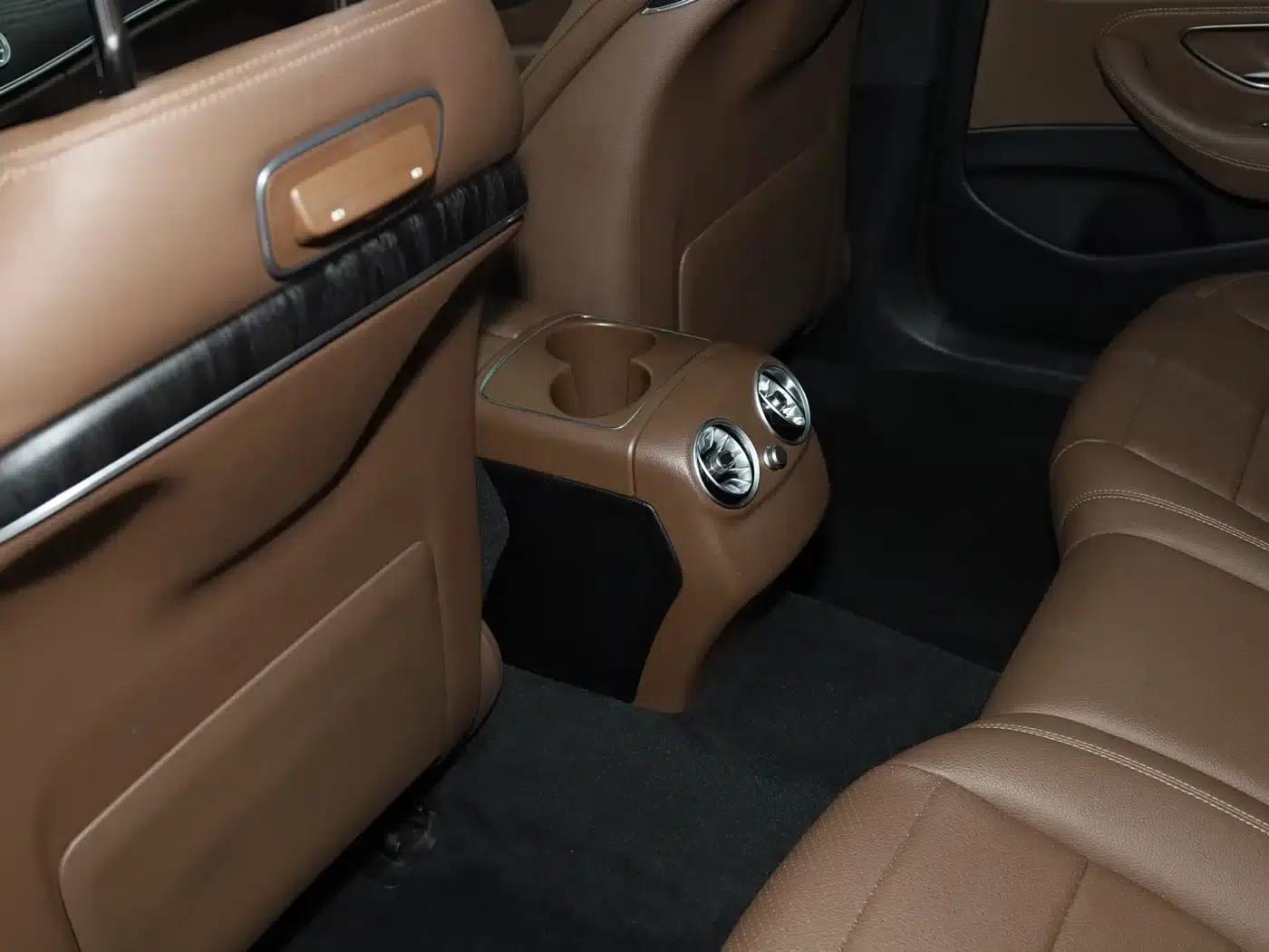 Mercedes-Benz E-Class 2020 Facelift E 300 L Sport Special Edition — миниатюра 30