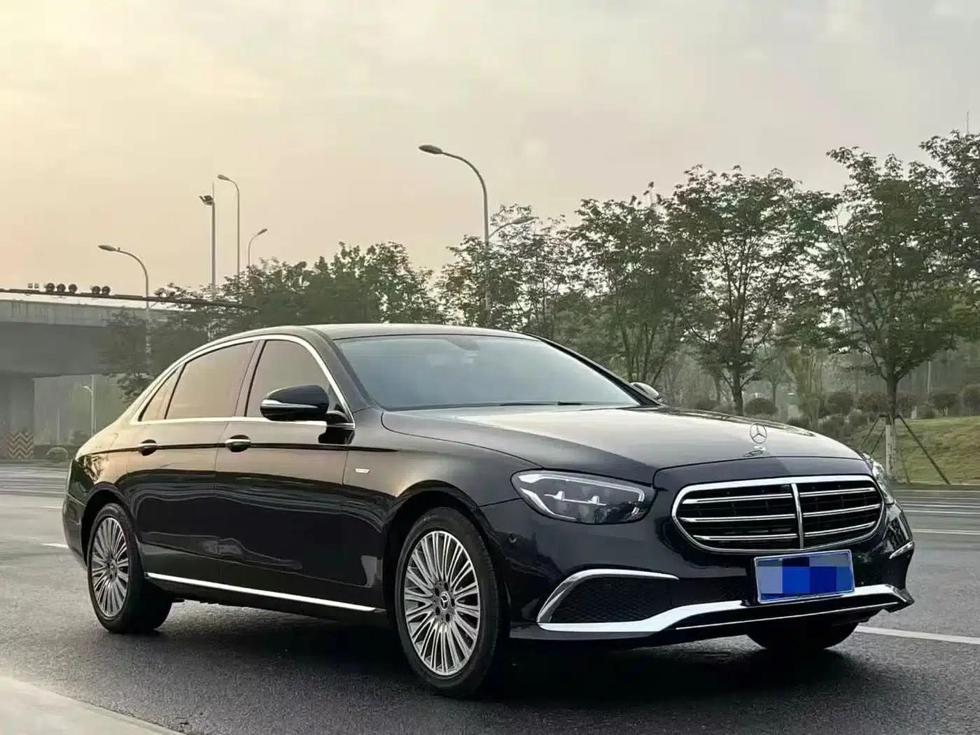 Mercedes-Benz E-Class 2020 Facelift E 300 L Special Edition — миниатюра 3