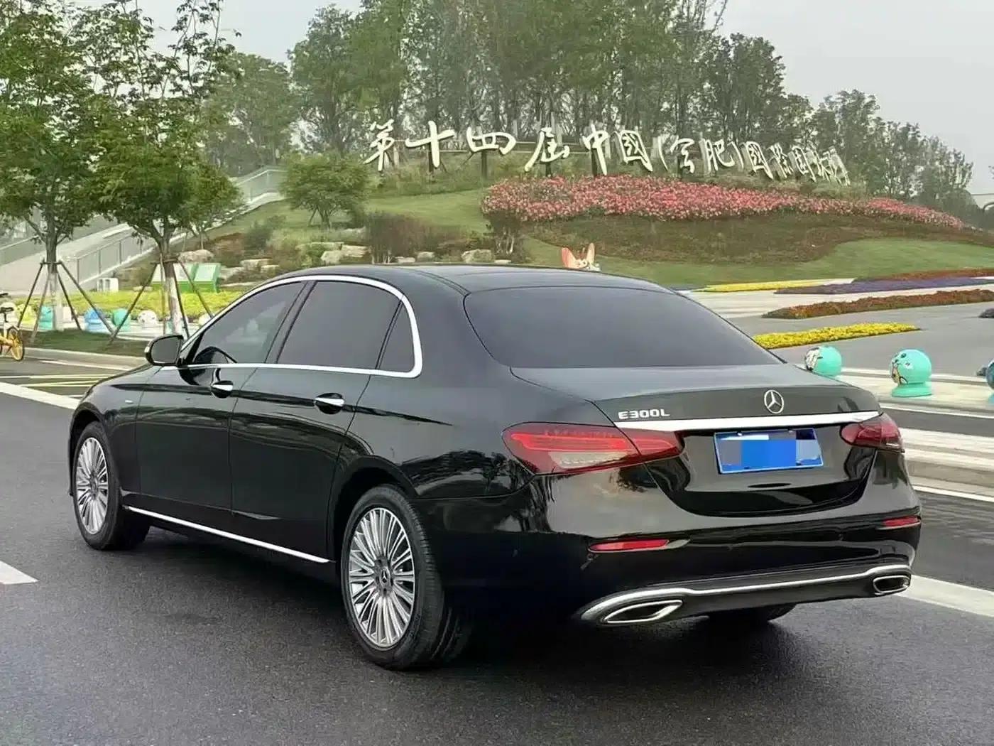 Mercedes-Benz E-Class 2020 Facelift E 300 L Special Edition — миниатюра 7