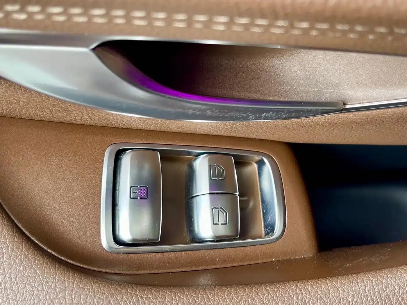 2018 Mercedes-Benz E-Class E 300 L Sport Style — миниатюра 19