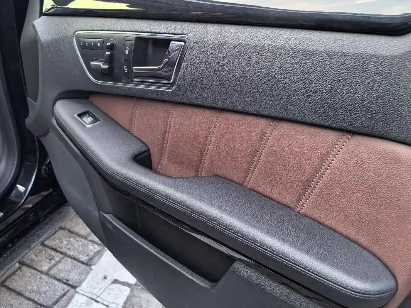 Mercedes-Benz E-Class 2010 E 300 L Fashion Edition — миниатюра 12