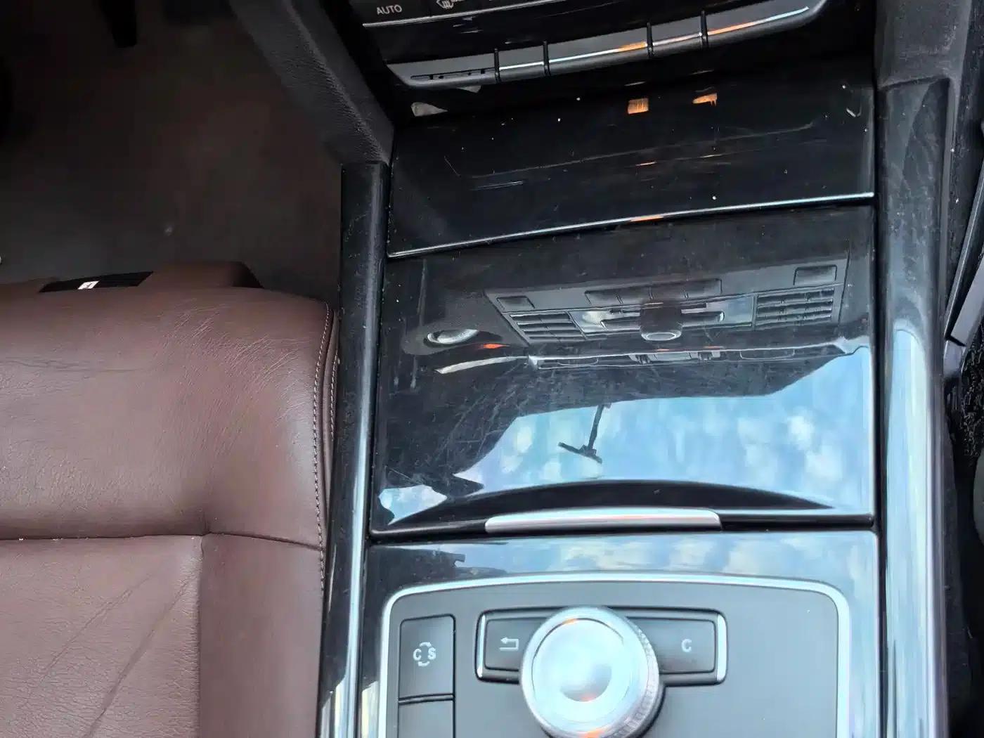 Mercedes-Benz E-Class 2010 E 300 L Fashion Edition — миниатюра 19