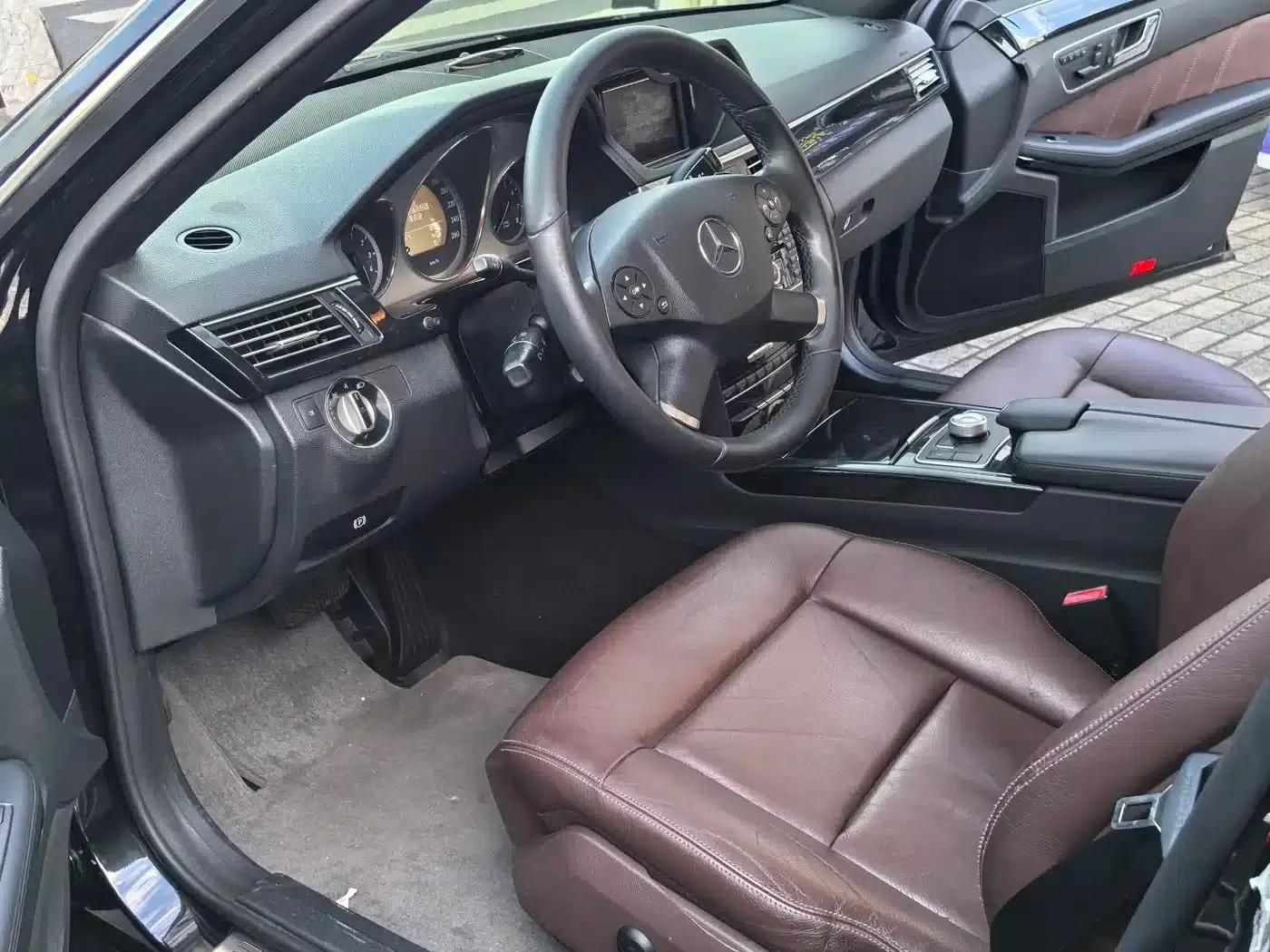 Mercedes-Benz E-Class 2010 E 300 L Fashion Edition — миниатюра 8