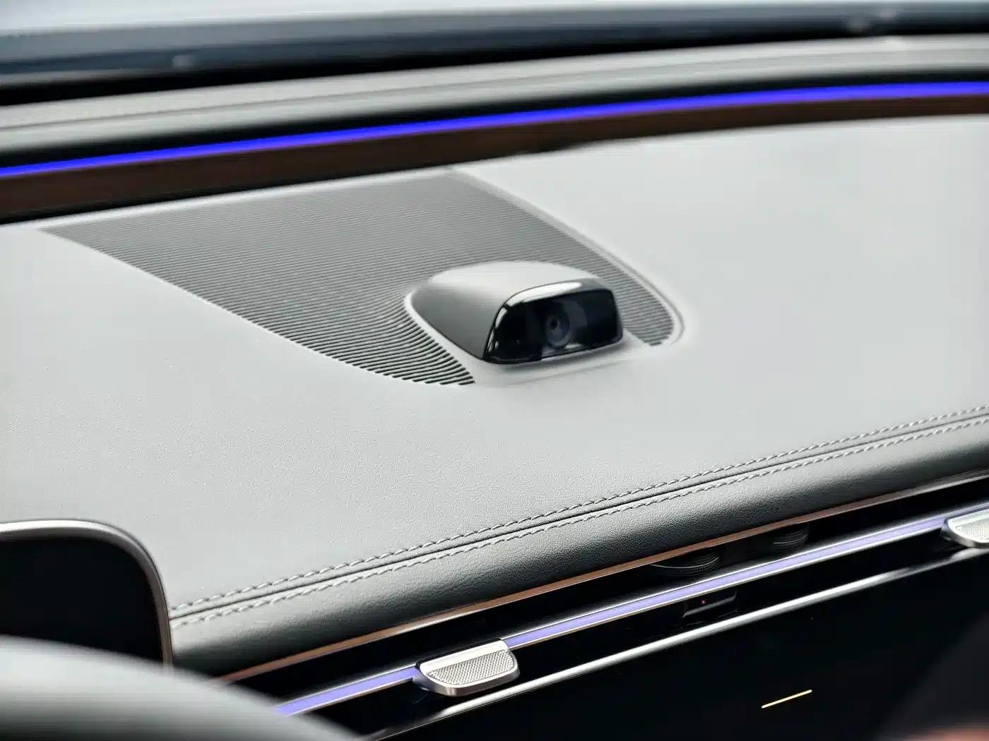 2024 Mercedes-Benz E-Class E 300 L Luxury — миниатюра 9