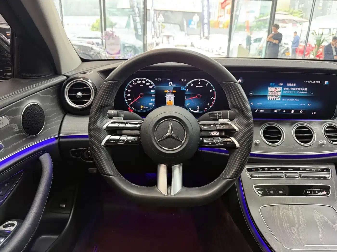 Mercedes-Benz E-Class 2022 E 300 L Sport Style — миниатюра 13