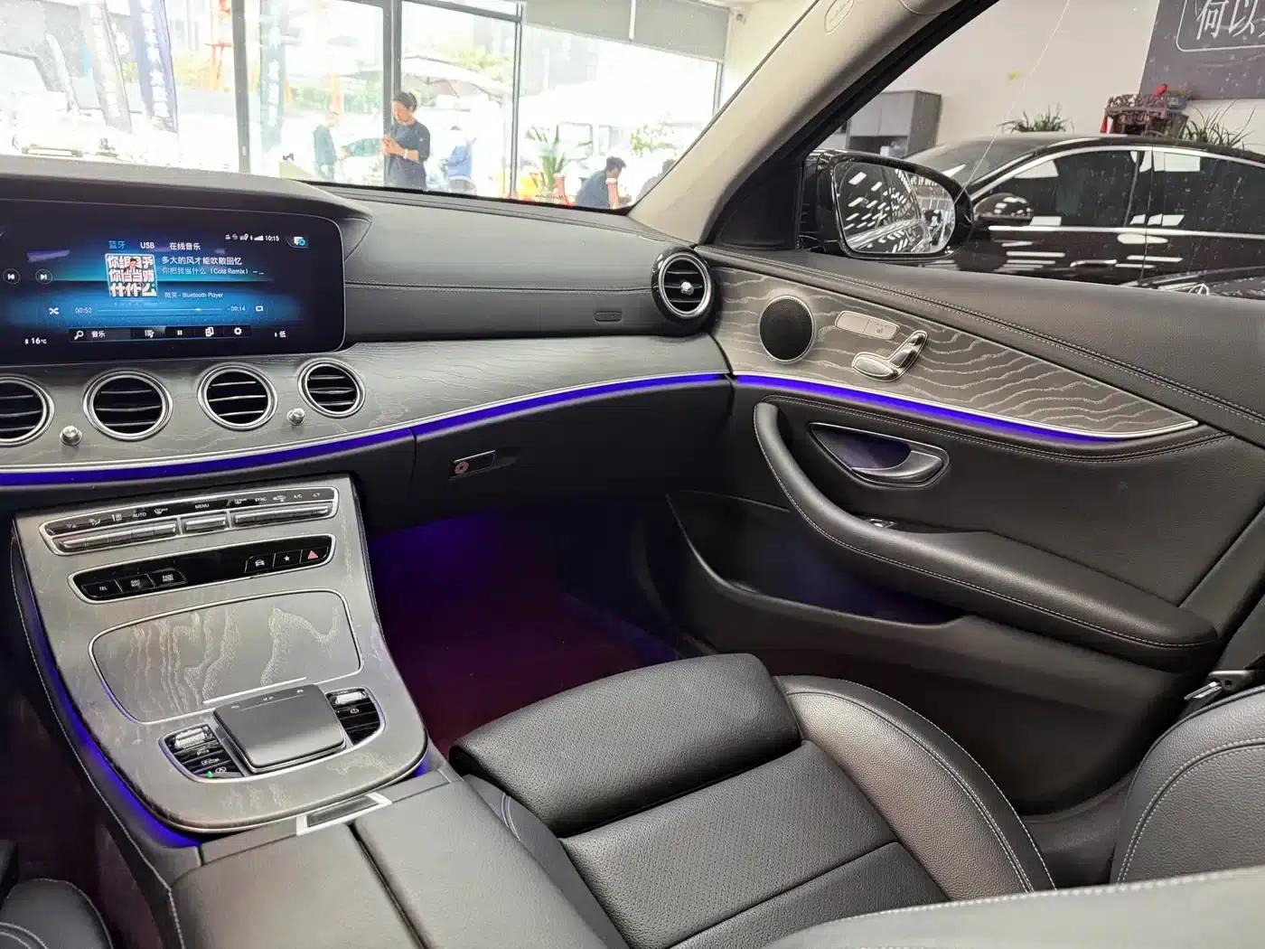 Mercedes-Benz E-Class 2022 E 300 L Sport Style — миниатюра 16