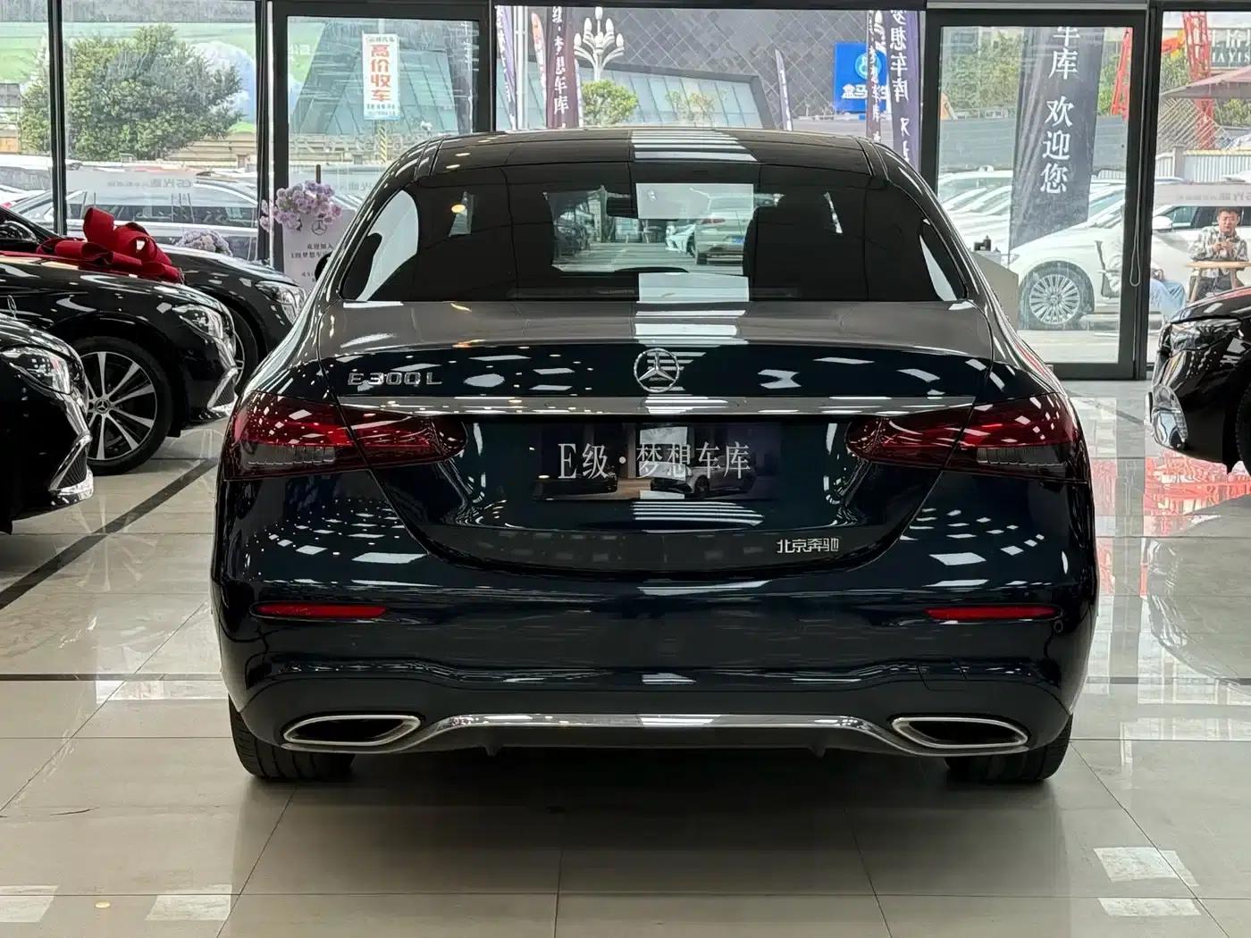 Mercedes-Benz E-Class 2022 E 300 L Sport Style — миниатюра 21