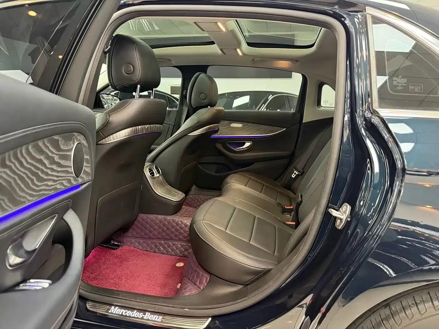 Mercedes-Benz E-Class 2022 E 300 L Sport Style — миниатюра 9