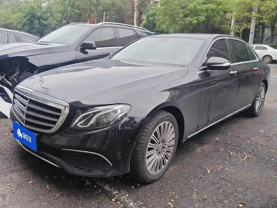 Mercedes-Benz E-Class 2020 Facelift E 300 L Fashion Model — миниатюра 1